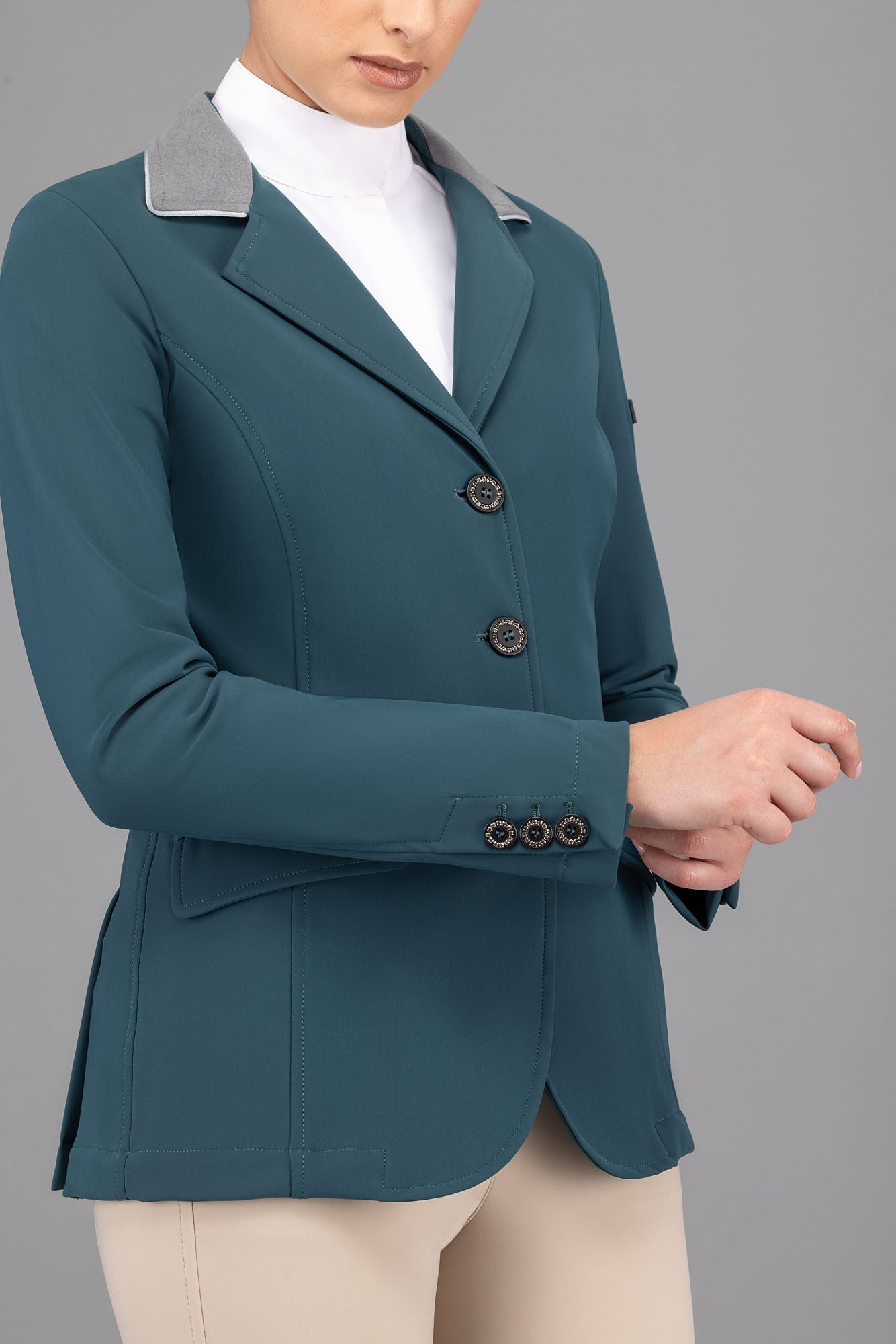 NEW Iago Sandra Show Coat – LA Saddlery
